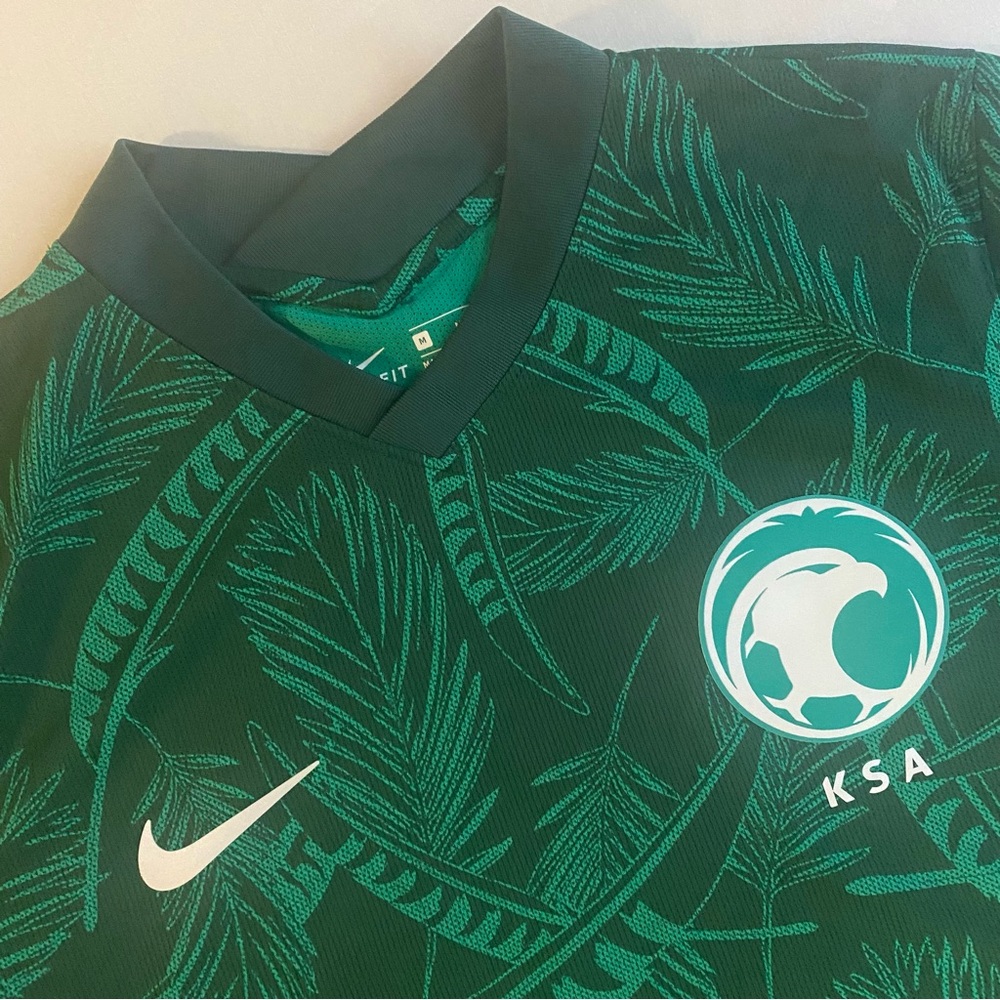 Nike Saudi Arabia KSA Soccer Jersey Women M SLIM Green
